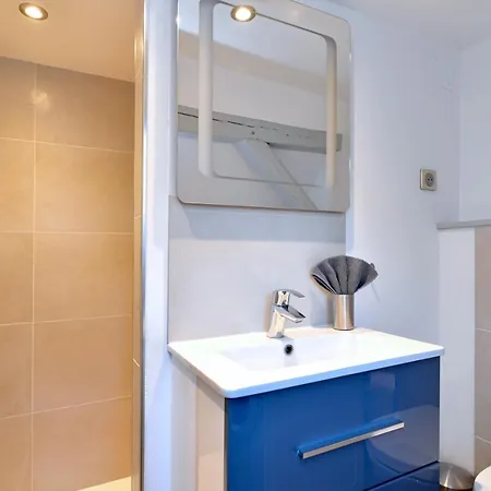 La Petite Terrasse Sur Les Toits