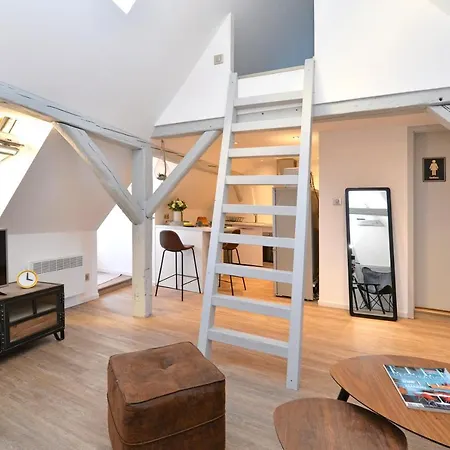 La Petite Terrasse Sur Les Toits Colmar